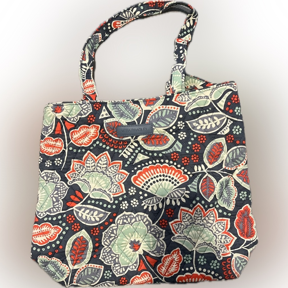 Vera Bradley tote bag in Nomadic Floral